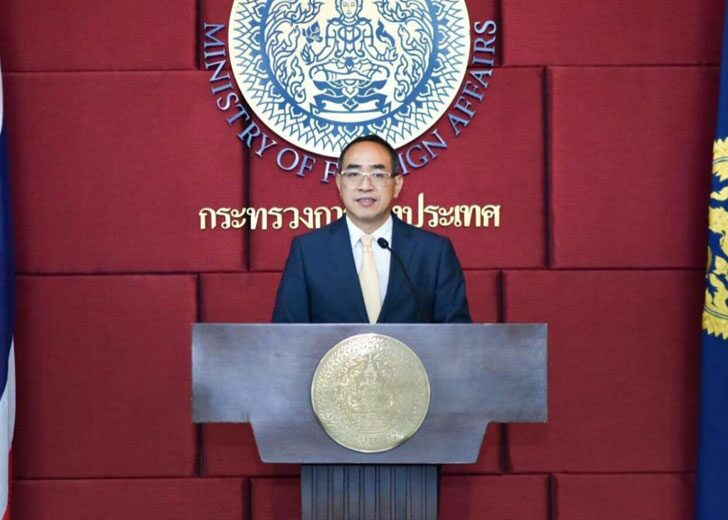 กต.จับตาสถานการณ์ยูเครนใกล้ชิด เตรียมพร้อมอพยพคนไทย