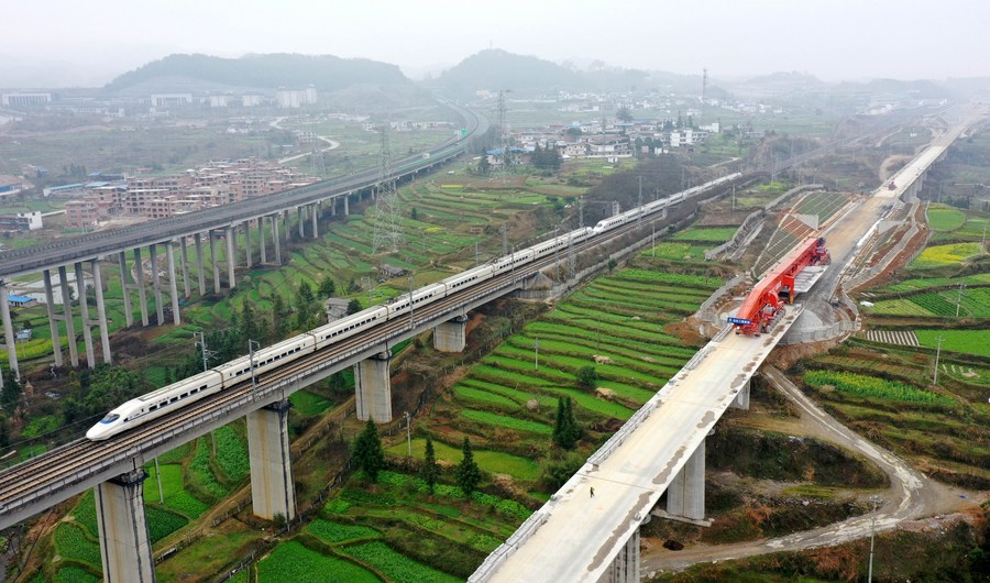 จีนลงทุน 'ทางรถไฟ' 3 เดือนแรก ทะลุแสนล้านหยวน