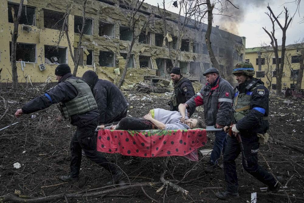 ยูเครนเผยรัสเซียถล่ม ร.พ.เด็ก เจ็บ 17 ชี้เป็นอาชญากรรมสงคราม