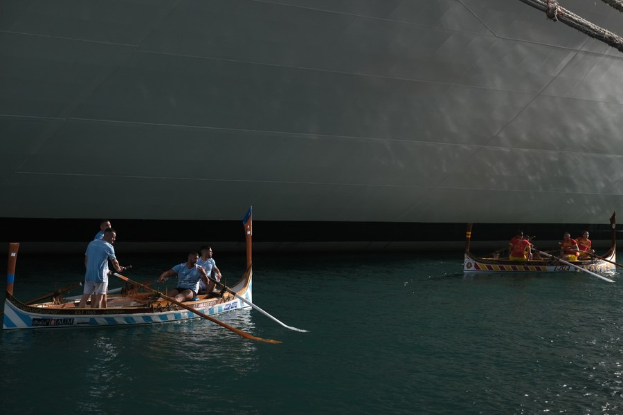 ชาวมอลตา 'พายเรือ' ฉลองวันอิสรภาพ