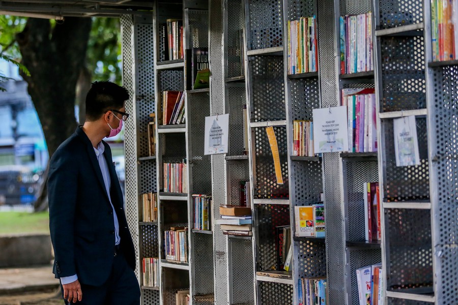 ฟิลิปปินส์ผุด 'ห้องสมุดป็อปอัป' หนุนรักการอ่าน-ส่งต่อหนังสือ