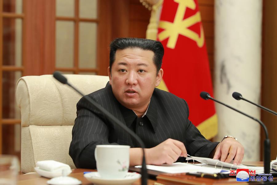 ผู้นำ DPRK เรียกร้องมาตรการ 'ฉุกเฉินสูงสุด' หลังพบ 'ผู้ป่วยโควิด-19' รายแรก