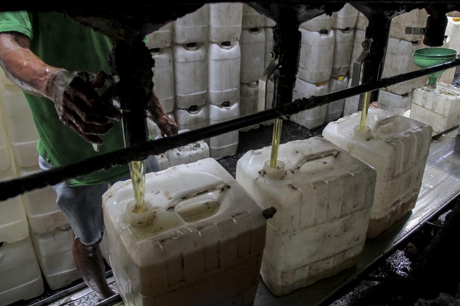 อินโดนีเซียเตรียมยกเลิกคำสั่งห้ามส่งออก 'น้ำมันปาล์ม'
