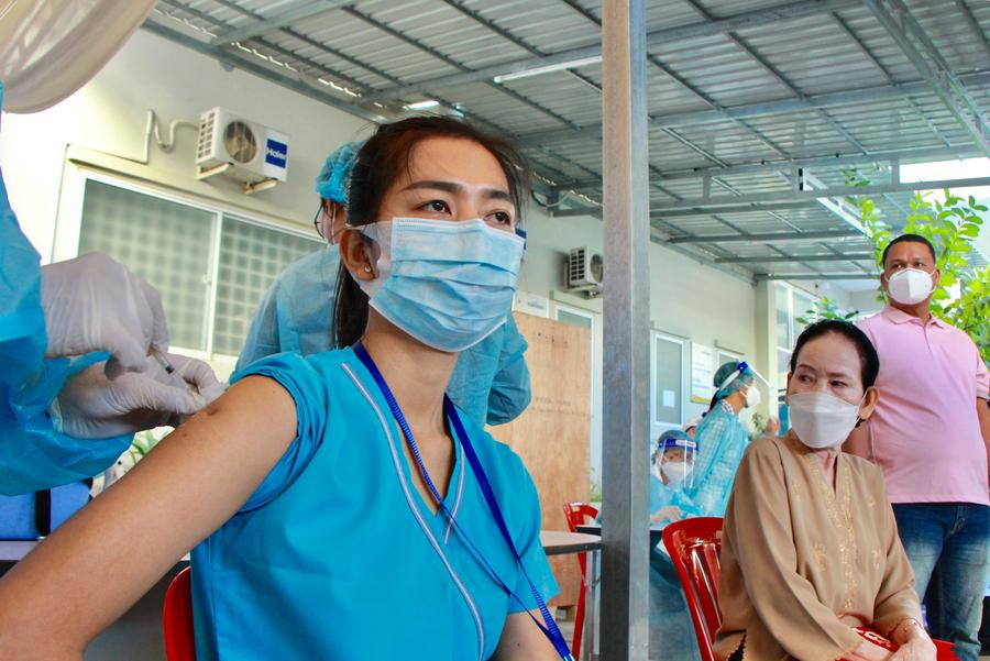 ฮุนเซนเผย 'กัมพูชา' เตรียมฉีดวัคซีนโควิด-19 'โดส 5' ให้คนกลุ่มสำคัญ