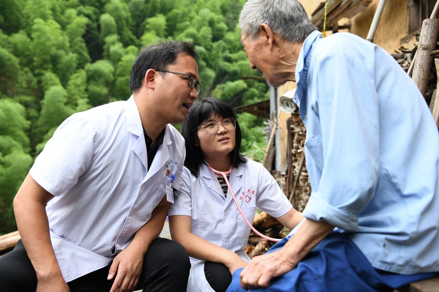 จีนหนุนชาวชนบท 510 ล้านคน เข้าถึง 'บริการดูแลสุขภาพ'