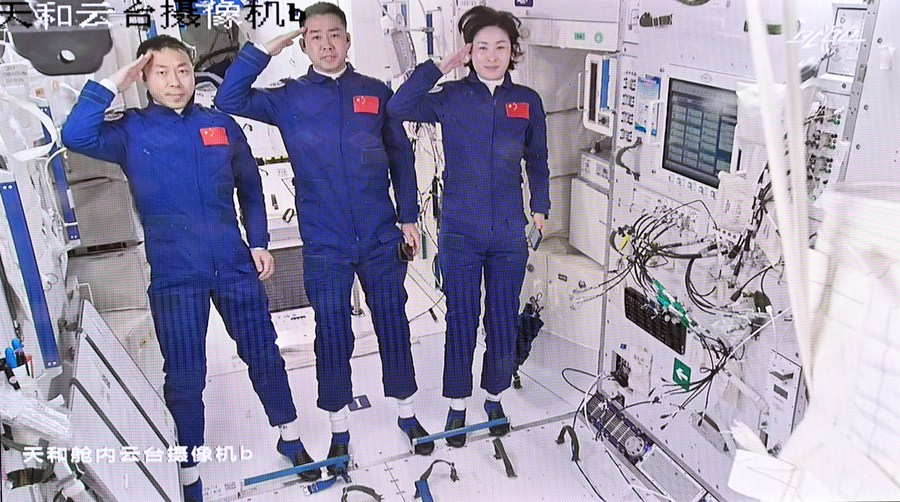 ทีมนักบิน 'เสินโจว-14' เตรียม 'ทดลองการแพทย์' ในอวกาศ 24 รายการ