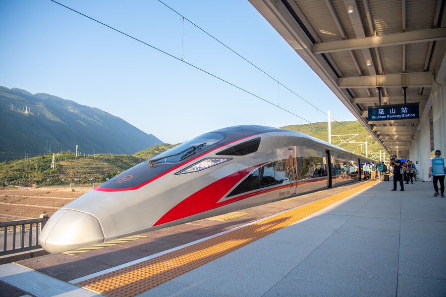จีนเปิดใช้ทางรถไฟความเร็วสูง 'ฉงชิ่ง-เจิ้งโจว' เต็มรูปแบบ