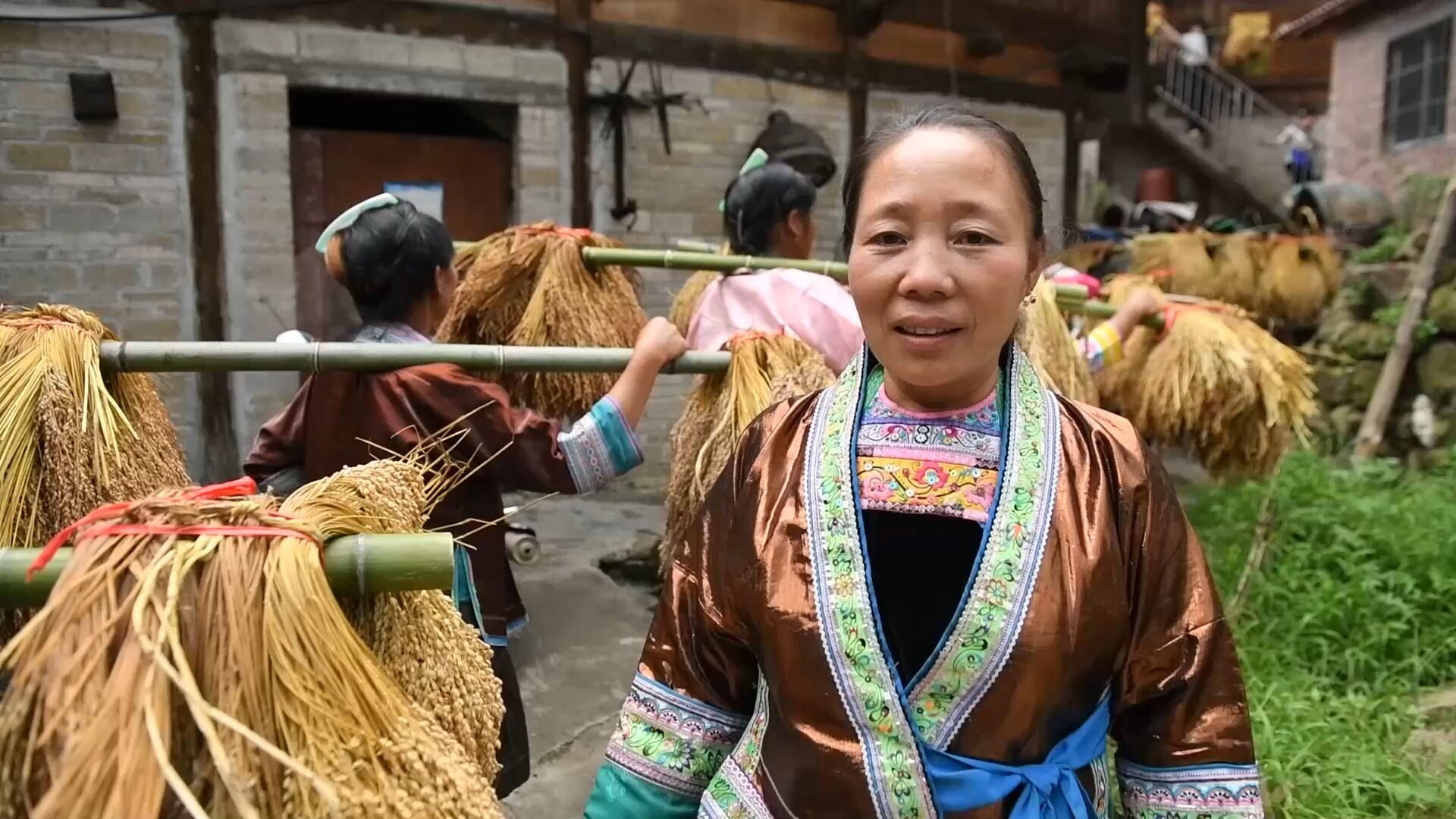 สืบทอด 200 ปี! วัฒนธรรมมอบ 'ของขวัญแพงสุด' ของหมู่บ้านชนบทในจีน