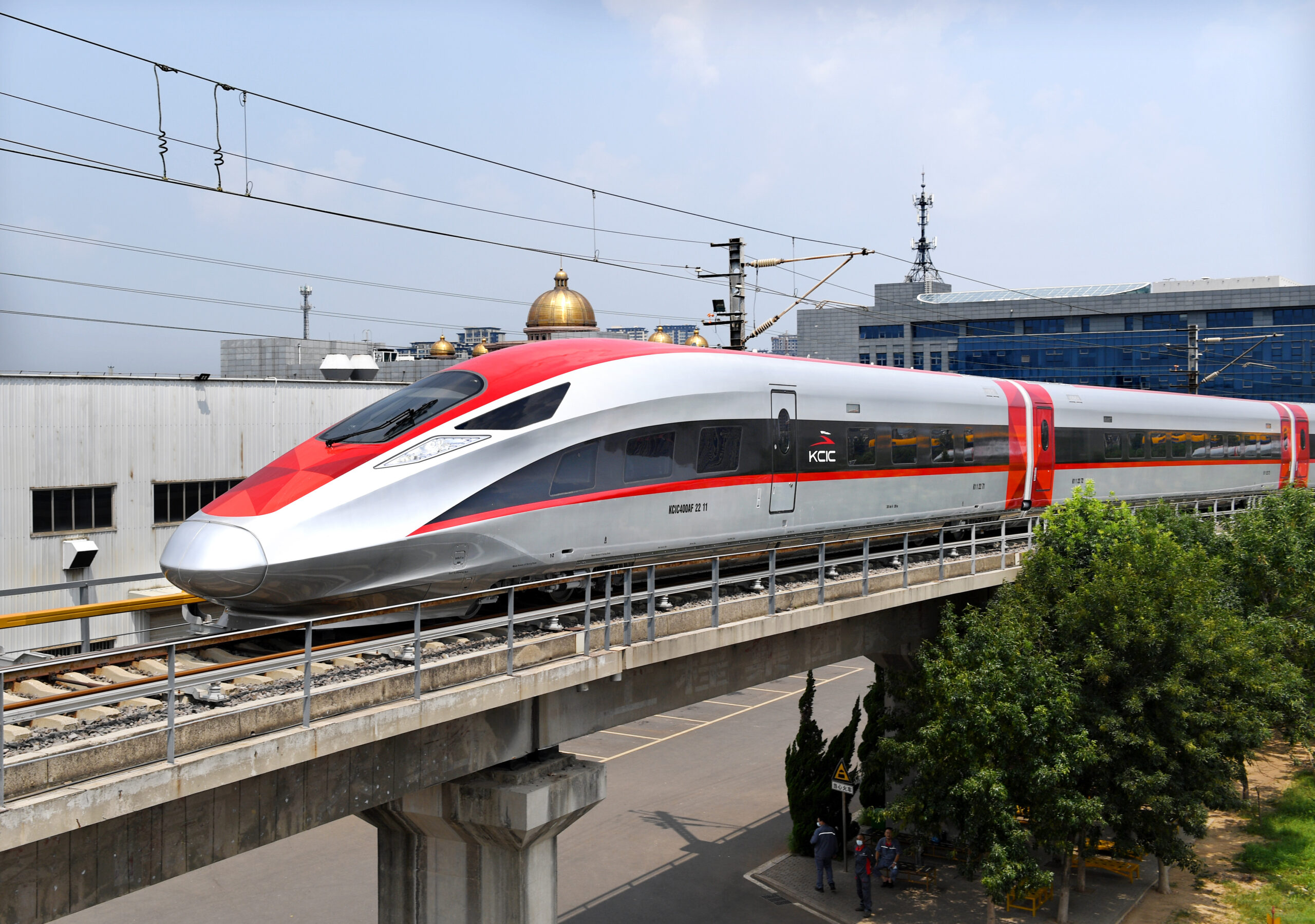 GLOBALink : จีนเปิดตัว 'ม้าเหล็ก' ผลิตพิเศษ วิ่งทางรถไฟความเร็วสูงในอินโดฯ
