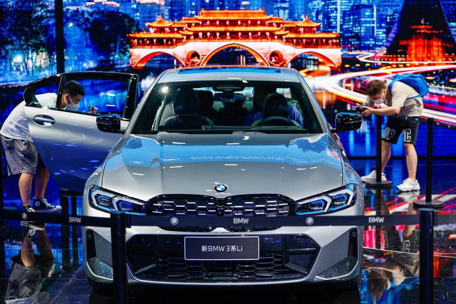 BMW จ่อทุ่มหมื่นล้านหยวน ขยาย 'โครงการผลิตแบตเตอรี่' ในจีน