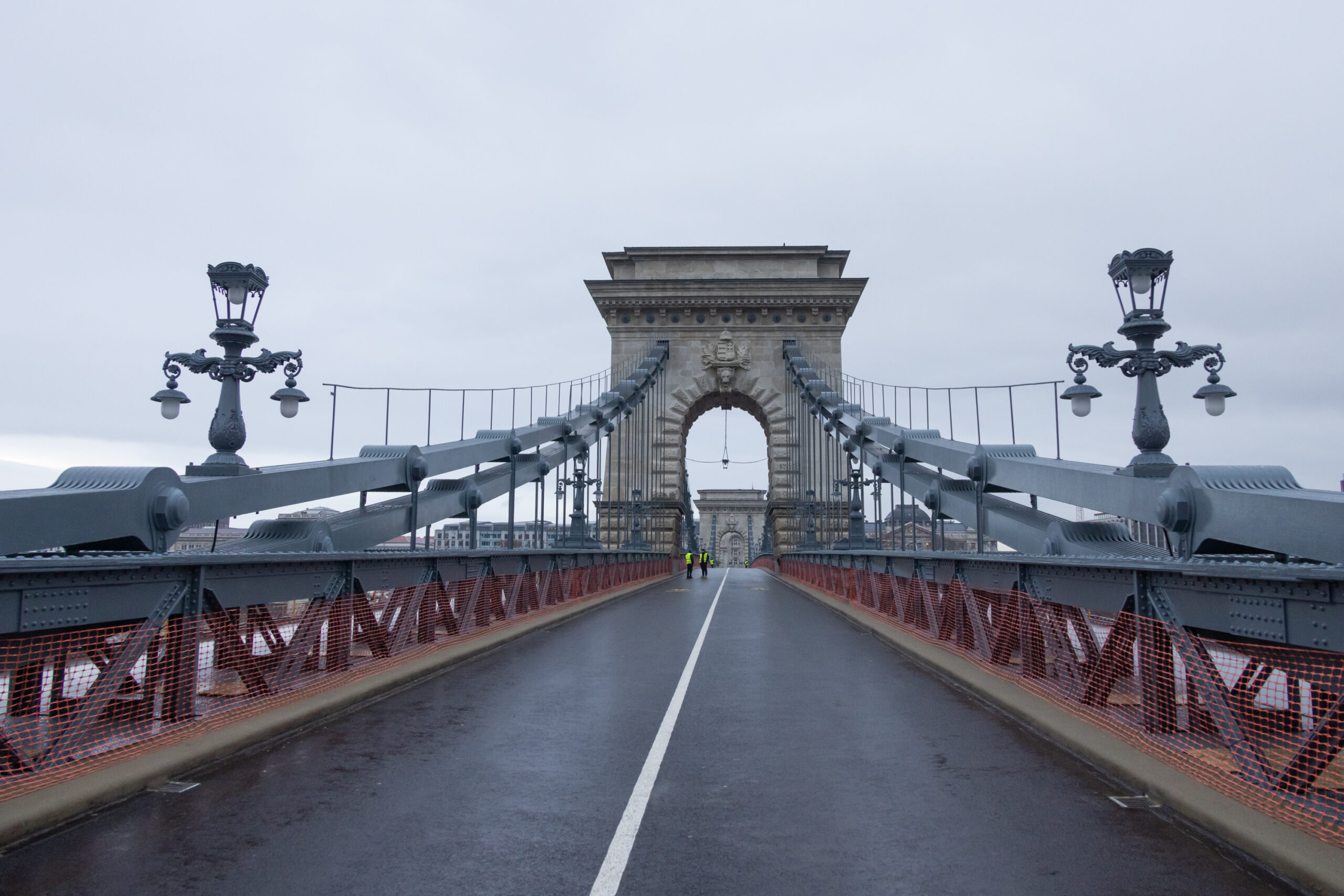 ฮังการีหวนเปิด 'สะพานเชน' แลนด์มาร์กเมืองหลวง