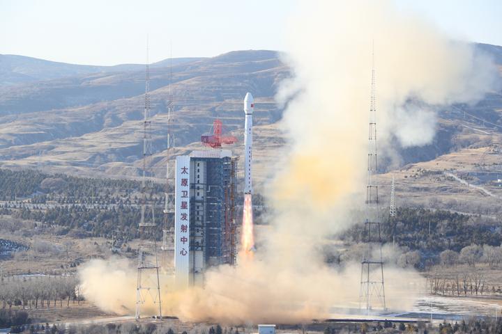 จีนส่งดาวเทียมสำรวจโลก 'เกาเฟิน-11 04' ขึ้นสู่อวกาศสำเร็จ