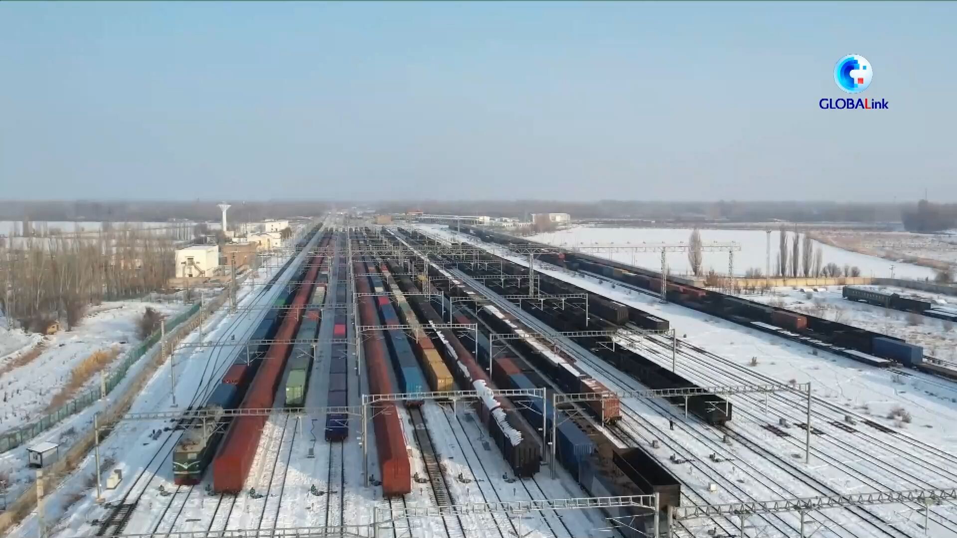 GLOBALink : ซินเจียงรับรอง 'รถไฟสินค้าจีน-ยุโรป' เฉียด 3 หมื่นเที่ยวใน 5 ปี