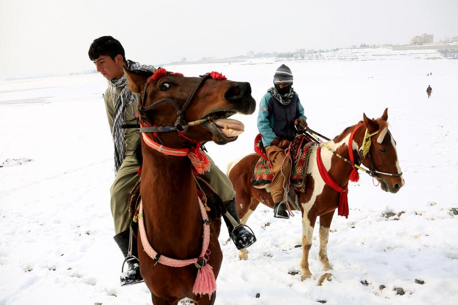 อัฟกาฯ เผชิญอากาศหนาวจัด คร่าชีวิตกว่า 100 ราย