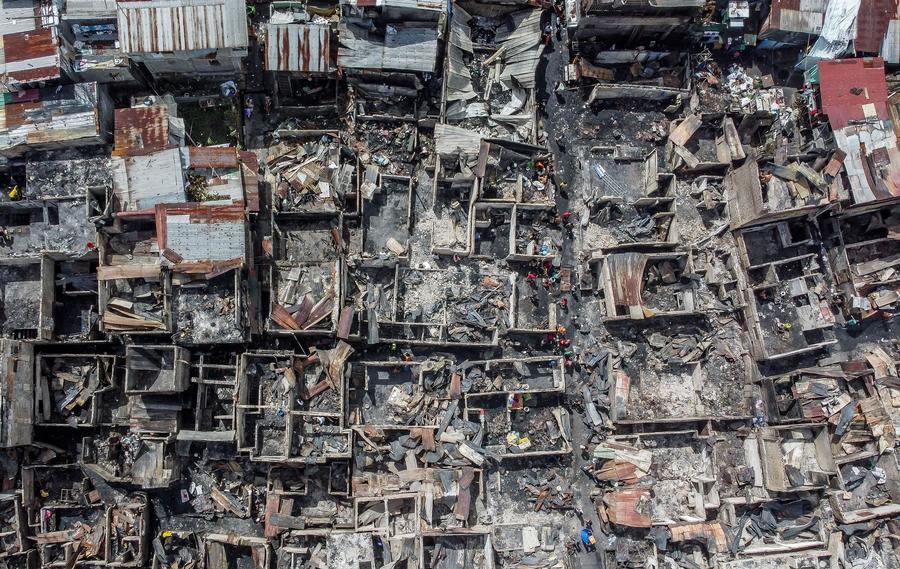 ไฟไหม้สลัมในฟิลิปปินส์ หลายร้อยครอบครัวไร้บ้าน