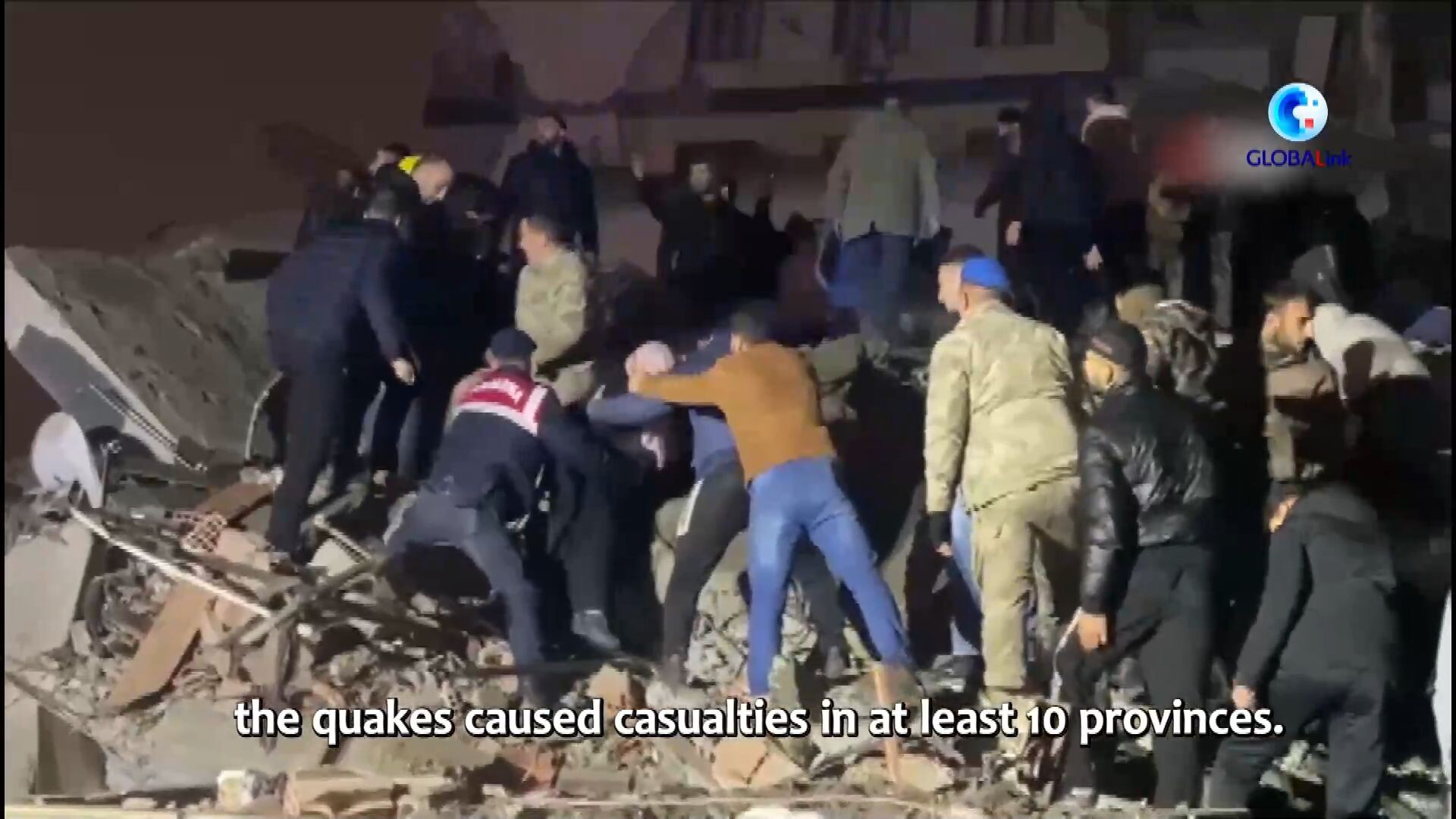 แผ่นดินไหวรุนแรงใน 'ตุรกี' คร่า 15 ชีวิต
