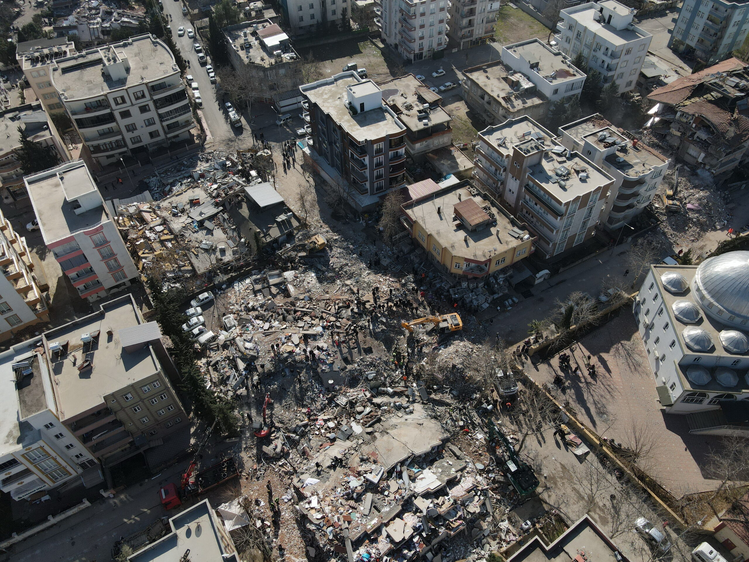 ตุรกีเคลียร์ซากความเสียหาย 'เหตุแผ่นดินไหว'