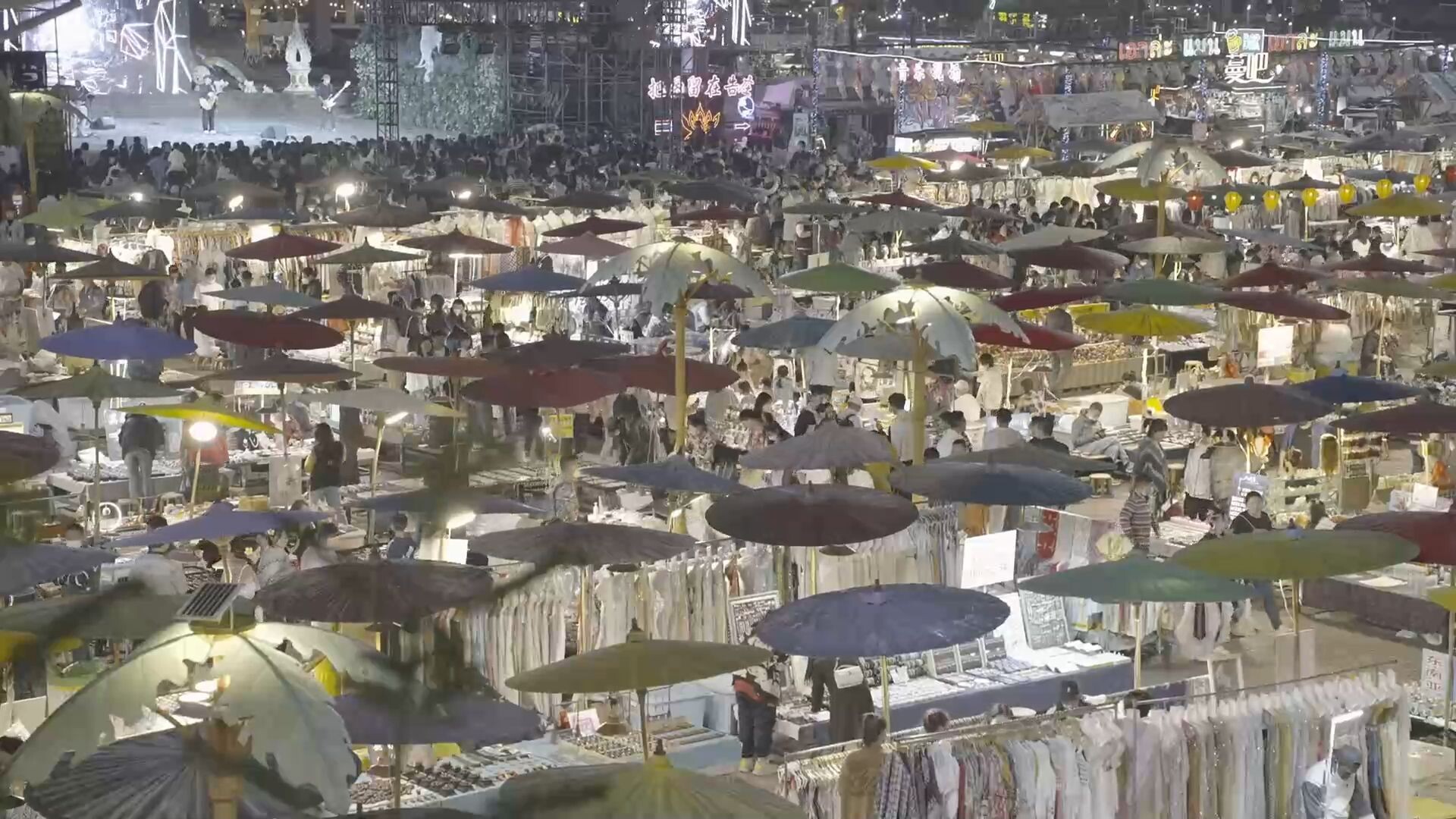 ตลาดนัดกลางคืนในยูนนาน ที่เดียวเหมือนเที่ยว 6 ประเทศ