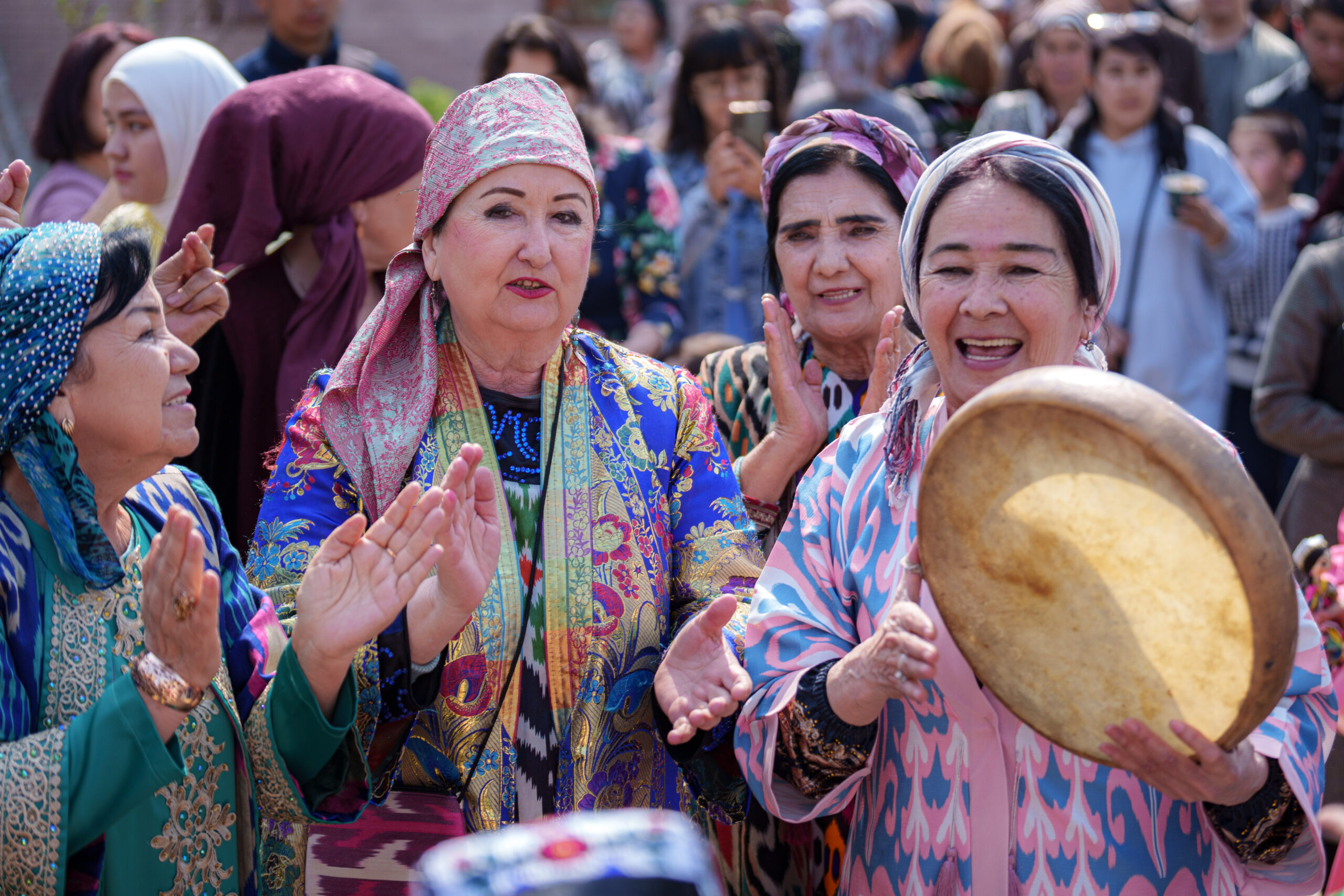 สีสันงานฉลองเทศกาล 'นาวรูซ' ในอุซเบกิซสถาน