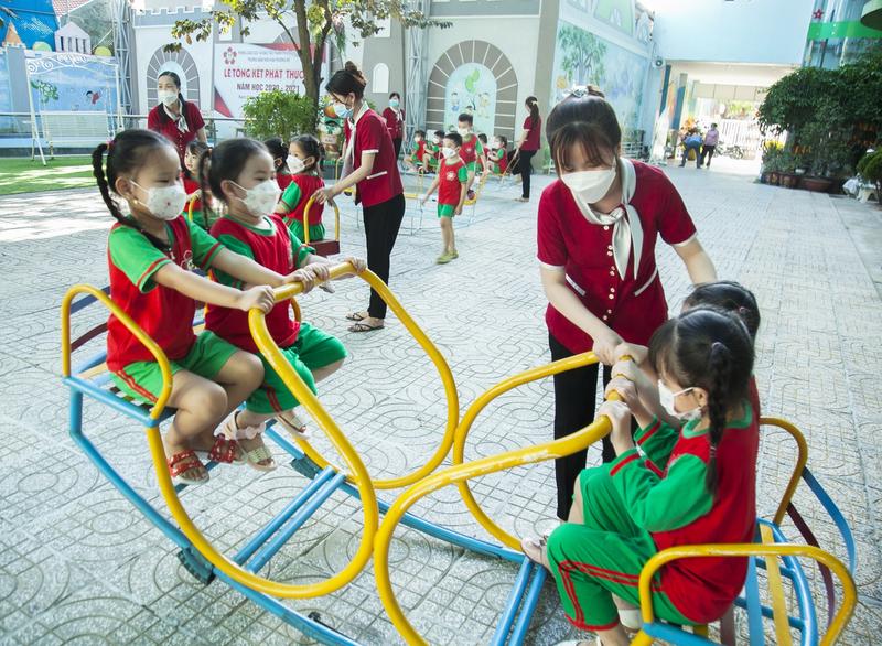เวียดนามเตือนระวัง 'ยาแก้ไอน้ำเชื่อม' 14 ชนิด เอี่ยวทำเด็กดับหลายประเทศ