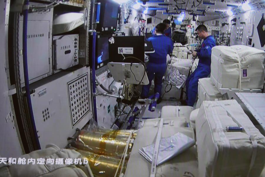 ยานสัมภาระ 'เทียนโจว-5' แยกตัวจากสถานีอวกาศจีน