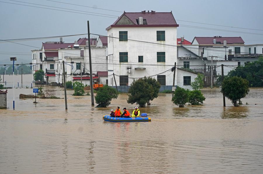 จีนสั่งรับมือเหตุฉุกเฉินระดับ 4 คุม 'น้ำท่วม' ในเจียงซี