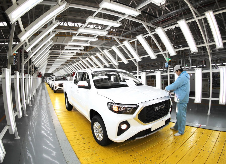 จีนเผยยอดขาย 'ยานยนต์พาณิชย์' โต 8.8% ใน 4 เดือนแรก