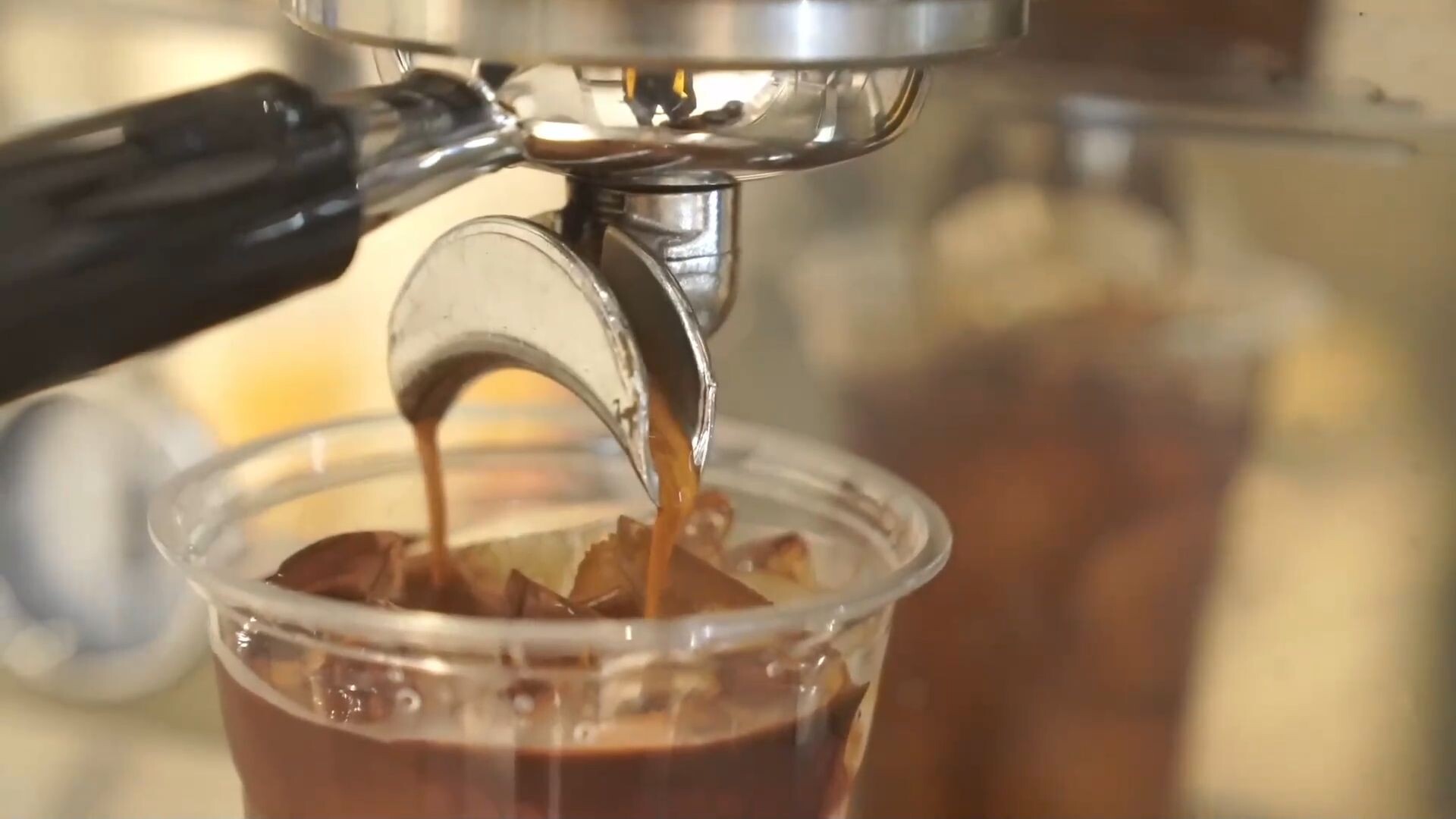 อุตสาหกรรม 'กาแฟ' เติมพลังเศรษฐกิจเมืองชายแดนในจี๋หลิน
