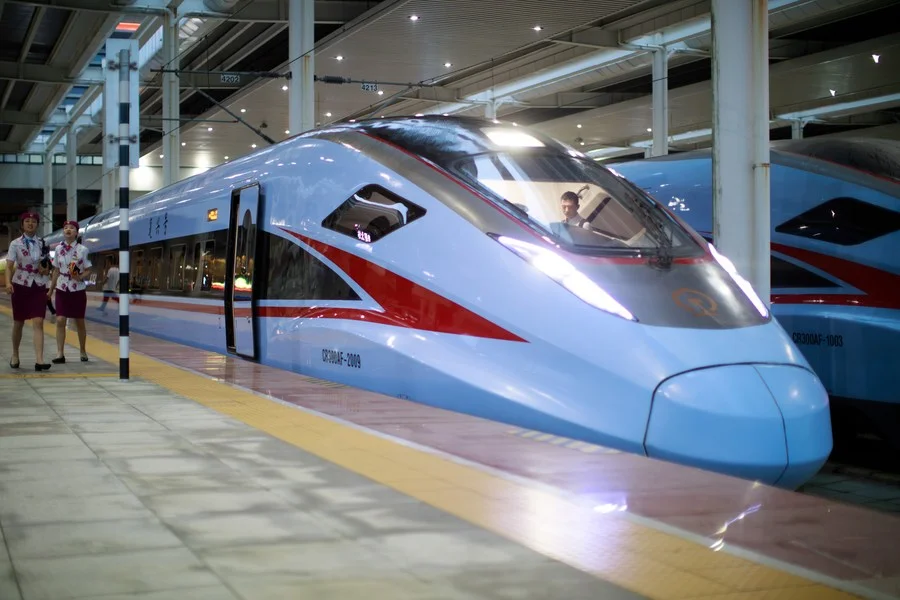 จีนเผยยอดโดยสาร 'รถไฟ' มหกรรมเดินทางฤดูร้อน แตะ 701 ล้านครั้ง