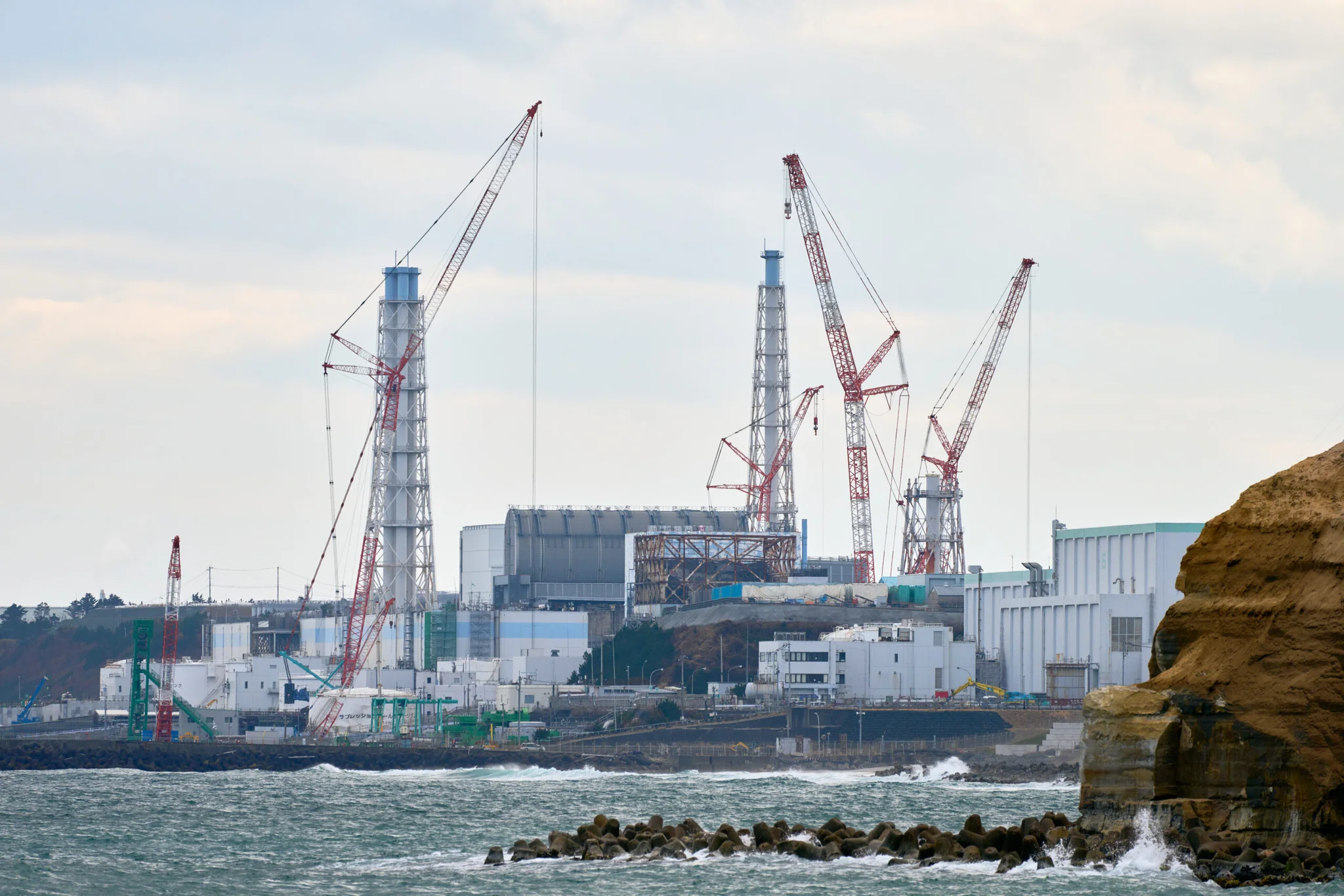 จีนกระตุ้นญี่ปุ่น ยกเลิกแผนปล่อย 'น้ำปนเปื้อนนิวเคลียร์' ลงทะเล