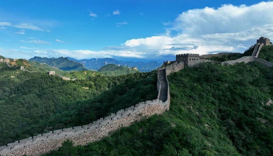 ทิวทัศน์กำแพงเมืองจีน 'ด่านจินซานหลิ่ง' สวยเด่นในเหอเป่ย