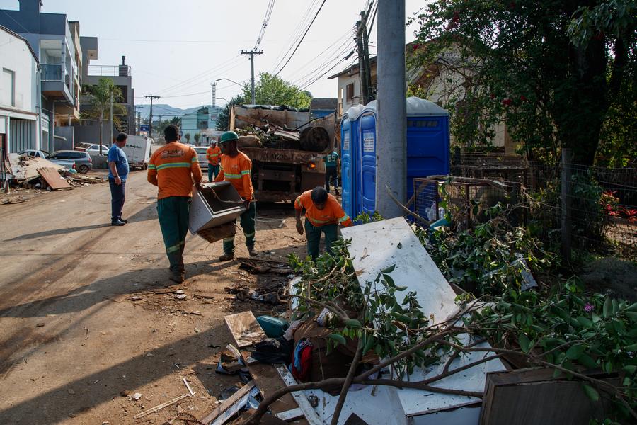 ภาพความเสียหายหลัง 'พายุไซโคลน' ถล่มในบราซิล