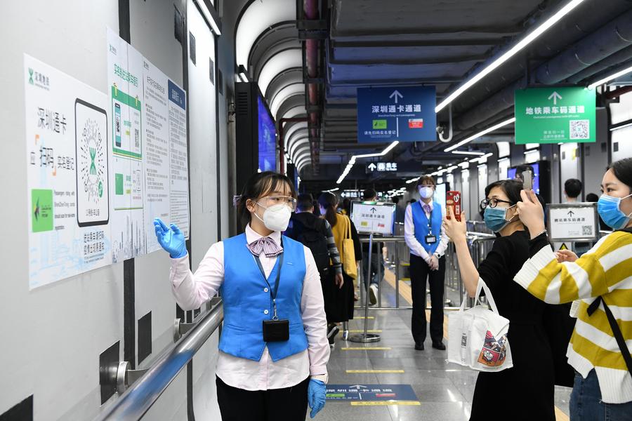 'สถานีรถไฟใต้ดิน' แบบประกอบ ใหญ่สุดในจีน ติดตั้งเสร็จสิ้น