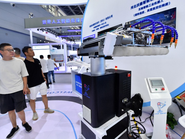 IFR เผยยอดติดตั้ง 'หุ่นยนต์อุตสาหกรรม' ในจีนปี 2022 ทะลุ 2.9 แสนตัว