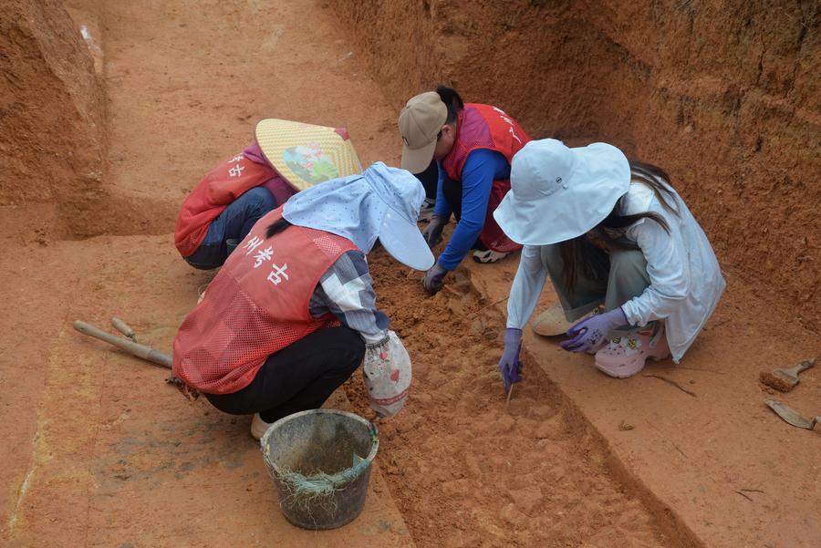 จีนพบ 'หลุมศพ 2,000 ปี' คาดเป็นของชนชั้นสูงอาณาจักรหนานเย่ว์