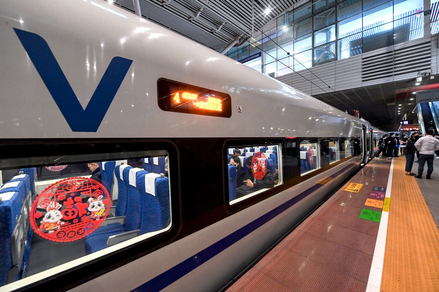 ยอดผู้โดยสาร 'รถไฟความเร็วสูงฮ่องกง' ปีนี้ สะสมทะลุ 17 ล้านคนแล้ว
