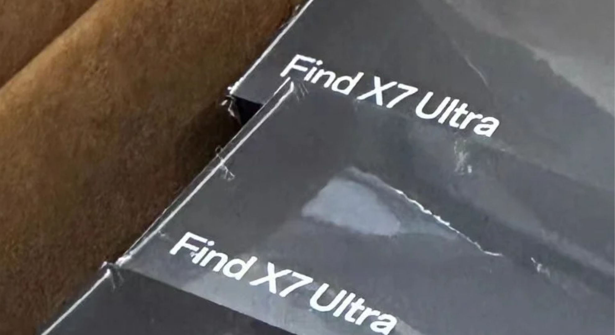 หลุดกล่องขายจริง Oppo Find X7 Ultra ก่อนเปิดตัวเร็ว ๆ นี้