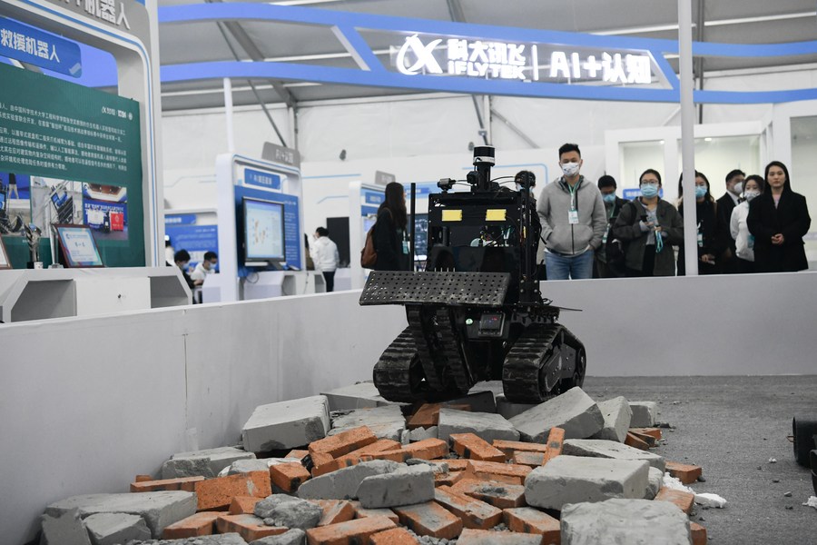 จีนเร่งพัฒนา 'หุ่นยนต์รับมือเหตุฉุกเฉิน' รับมือสถานการณ์ต่างๆ