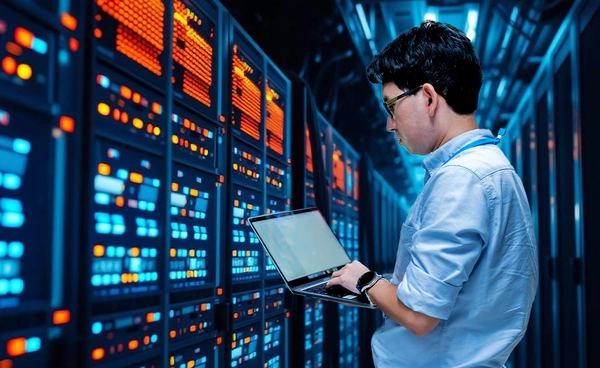 ตลาดบริการ "ดาต้าเซ็นเตอร์" ไทยโต 8% เอกชนแห่ใช้บริการ ลดค่าใช้จ่าย เข้าถึง Solution AI