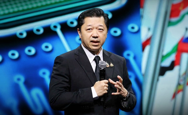 ไทยต้องพร้อมรับมือ AI สู่ "ศูนย์กลางเศรษฐกิจ" ยกระดับโครงสร้างพื้นฐาน ต่อยอดศักยภาพ ไทยต้องพร้อมรับมือ AI สู่ "ศูนย์กลางเศรษฐกิจ" ยกระดับโครงสร้างพื้นฐาน ต่อยอดศักยภาพ