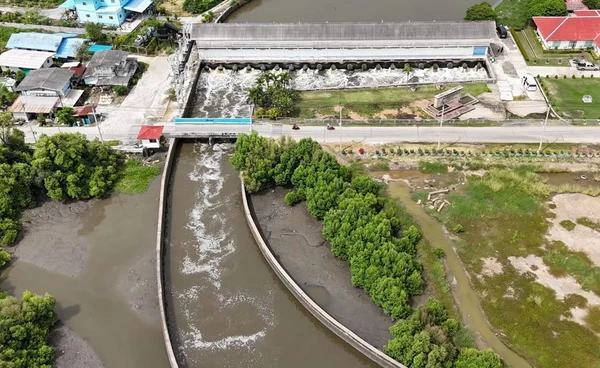 อัปเดตน้ำท่วม–น้ำล้นเขื่อนทั่วประเทศ 13 พ.ย. 68 ไทยยังมีฝนหนักหลายพื้นที่ อัปเดตน้ำท่วม–น้ำล้นเขื่อนทั่วประเทศ 13 พ.ย. 68 ไทยยังมีฝนหนักหลายพื้นที่