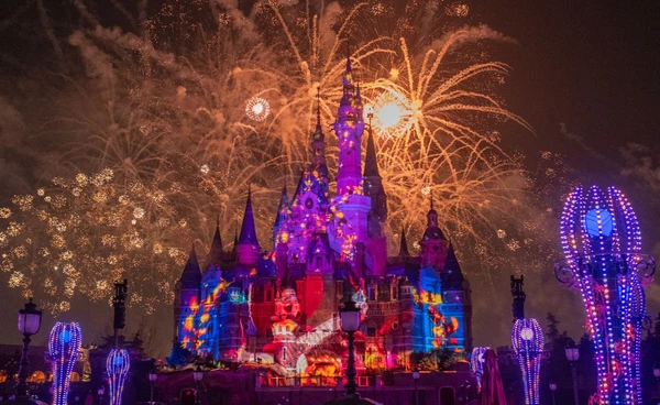 “Disneyland” ในไทย จะกำเนิดในพื้นที่ EEC แห่งแรกในอาเซียน โอกาสมากน้อยแค่ไหน ?