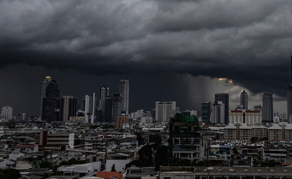 ปภ. เตือน 60 จังหวัด "เหนือ-อีสาน-กลาง-กทม." ฝนถล่ม ลมแรง 23 - 25 ก.พ. ปภ. เตือน 60 จังหวัด "เหนือ-อีสาน-กลาง-กทม." ฝนถล่ม ลมแรง 23 - 25 ก.พ.