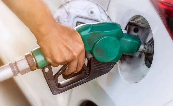 พลังงานเผยความต้องการน้ำมันพุ่งสูงผิดปกติเทียบต้นปี - เปิด 3 แหล่งนำเข้า