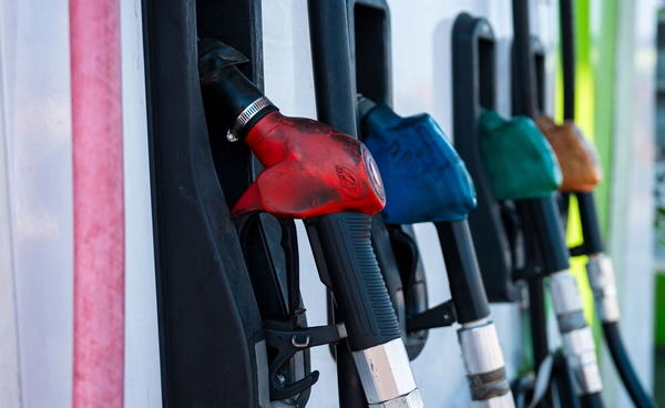 กระทรวงพลังงาน ไขข้อสงสัยสาเหตุที่ต้องแจ้งปรับ “ราคาน้ำมัน” ช่วงกลางดึก กระทรวงพลังงาน ไขข้อสงสัยสาเหตุที่ต้องแจ้งปรับ “ราคาน้ำมัน” ช่วงกลางดึก