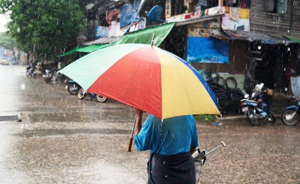 สทนช.คาด กาญจนบุรี-ตาก เสี่ยงฝนหนัก-น้ำท่วมฉับพลัน
