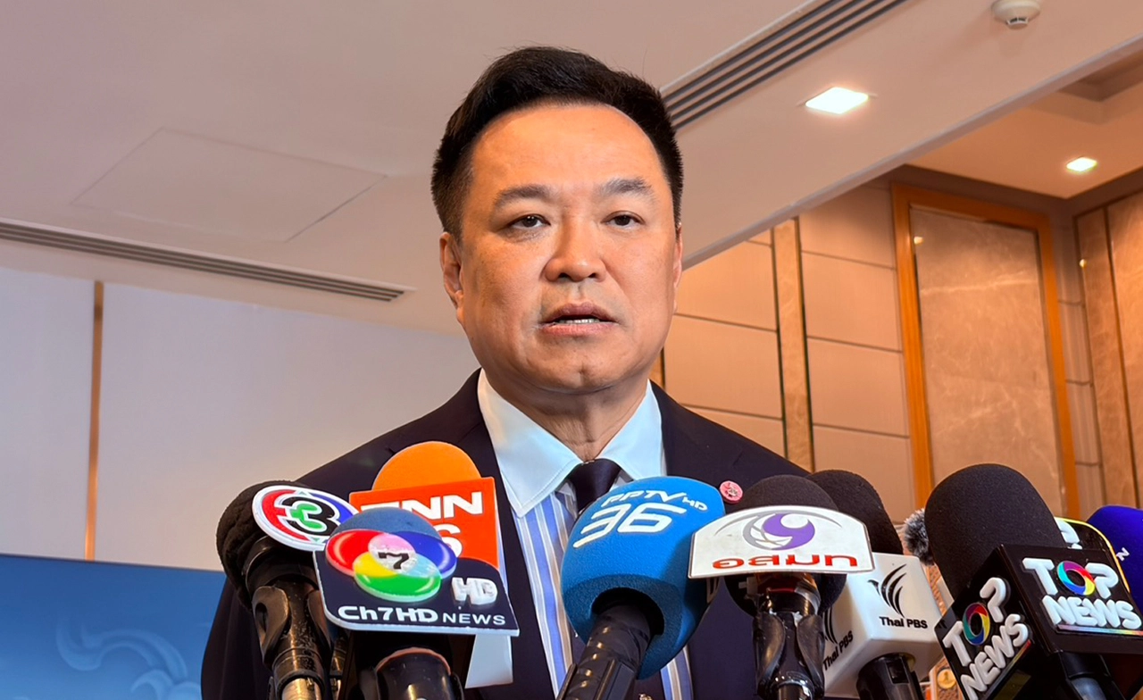 “อนุทิน” พร้อมคุย “ทรัมป์” เดินหน้าปิดดีลภาษีไทย-สหรัฐฯ “อนุทิน” พร้อมคุย “ทรัมป์” เดินหน้าปิดดีลภาษีไทย-สหรัฐฯ