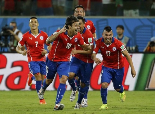 ชิลี ชี้ชัด! อัด จิงโจ้ 3-1 บอลโลก 2014 ชิลี ชี้ชัด! อัด จิงโจ้ 3-1 บอลโลก 2014