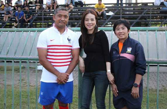 จำเขาได้ไหม!! มาดามแป้ง ดึงอดีตดาวยิงตำนานสยามประเทศ ปรือศาสตร์เกมรุก แข้งเนื้อนิ่ม