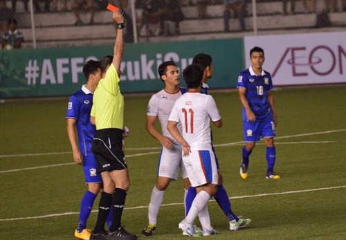 ไทย10 ตัว บุกเจ๊า ฟิลิปปินส์ 0-0 ซูซูกิ คัพ รอบรอง นัดแรก